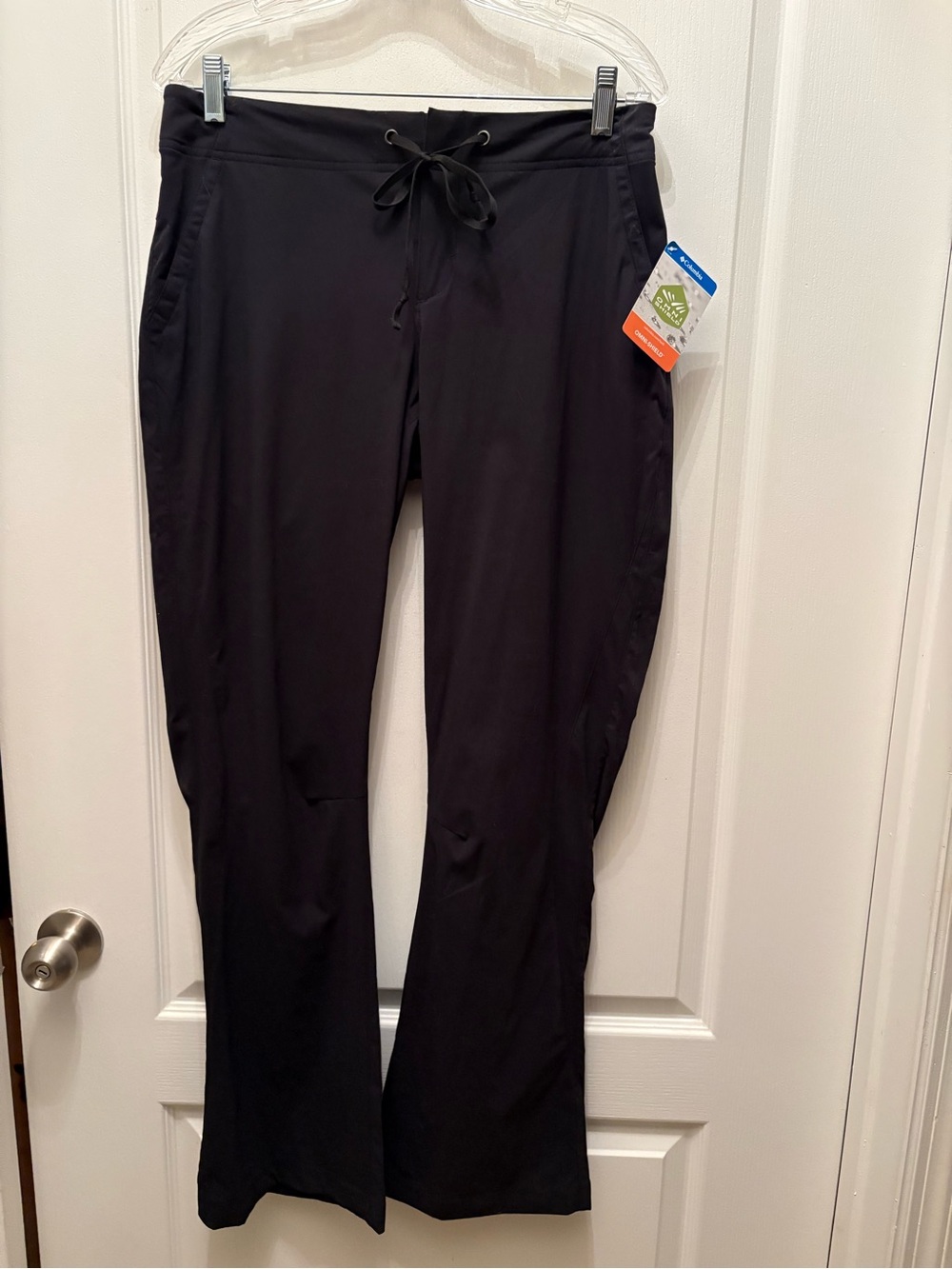 Columbia Omni Shield Women’s Boot Cut Leg pants 12 NWT